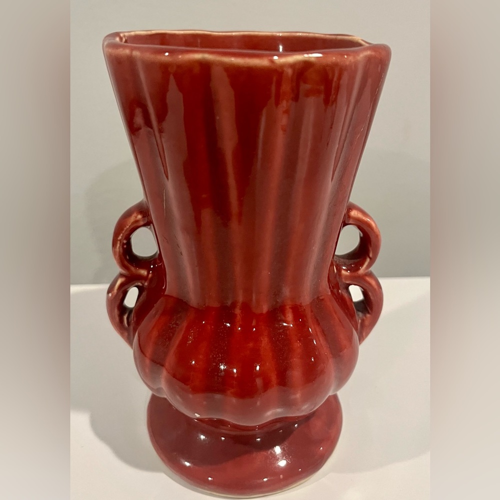 Vintage McCoy 1940’s vase burgundy color